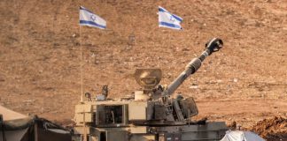 Israelul si Hamas actioneaza in timp ce presiunile internationale cresc